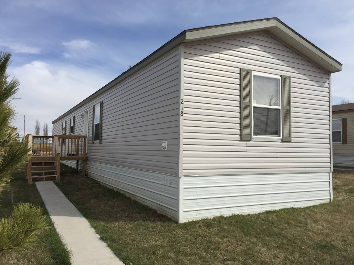 House for rent at 218 2nd St SW, Belfield, ND 58622