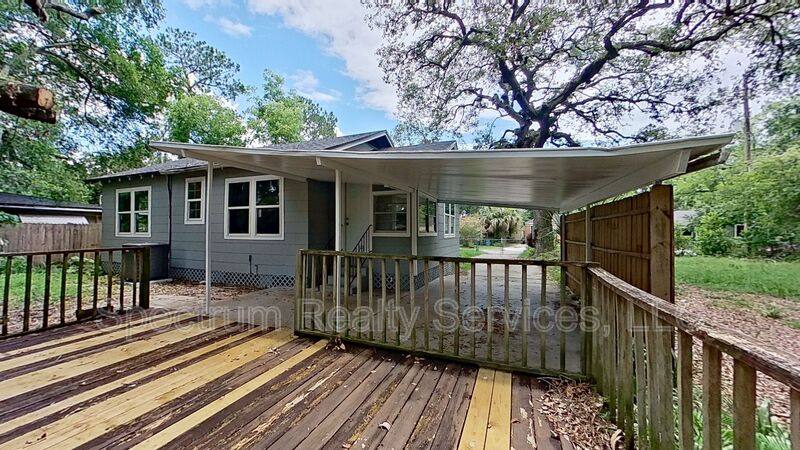 House for rent at 257 E 47th St, Jacksonville, FL 32208