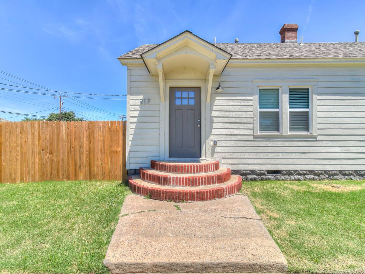 House for rent at 217 S Moore, El Reno, OK 73036