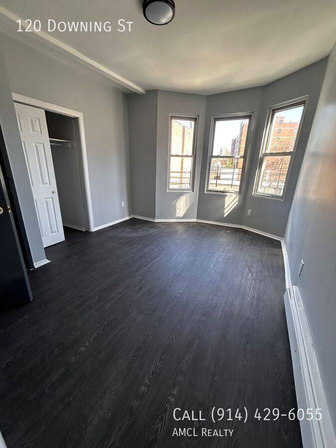 Apartment for rent at 120 Downing St, Yonkers, NY 10705