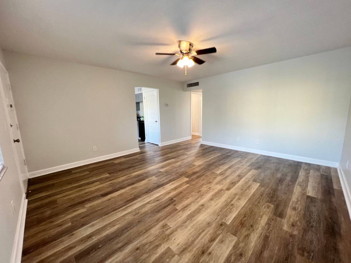 Apartment for rent at 1 Plaza Mayor, Venice, FL 34285
