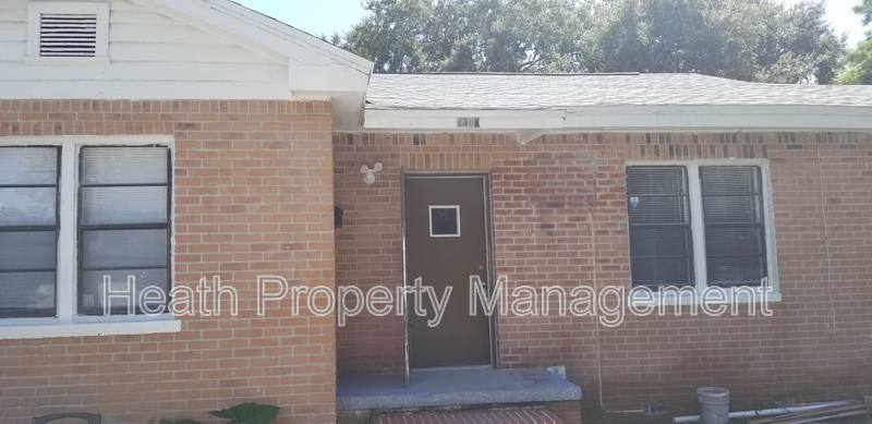 House for rent at 2460 Melrose Ave S, Saint Petersburg, FL 33712