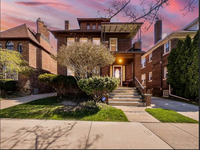 Apartment for rent at 1346-48 Somerset Ave #2, Grosse Pointe, MI 48230