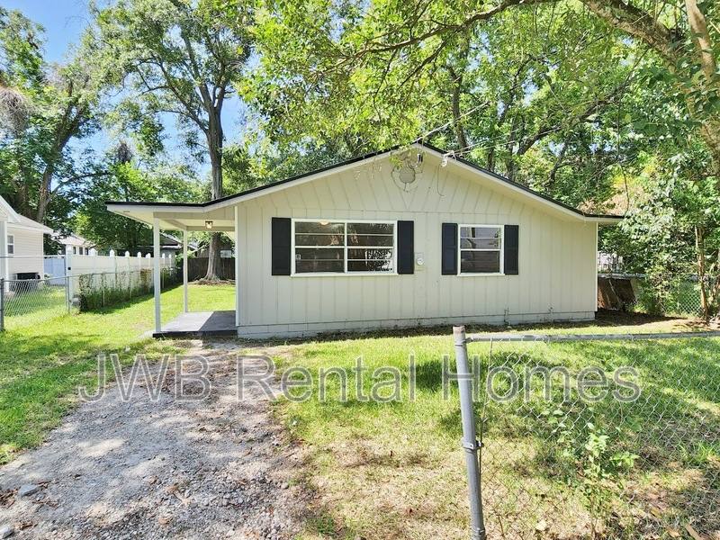 House for rent at 3152 Thomas St, Jacksonville, FL 32254