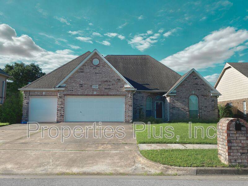 House for rent at 4409 W Hartford St, Broken Arrow, OK 74012