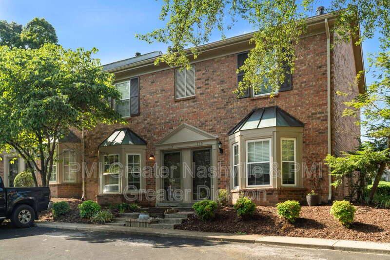 Townhouse for rent at 113 Lakebrink Dr, Nashville, TN 37214