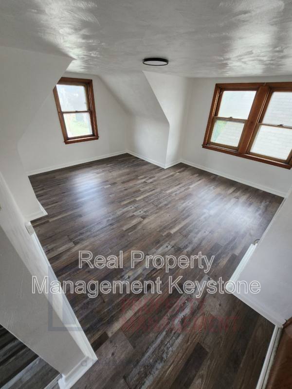 Apartment for rent at 22 Linden St - 2nd Floor, Natrona Heights, PA 15065