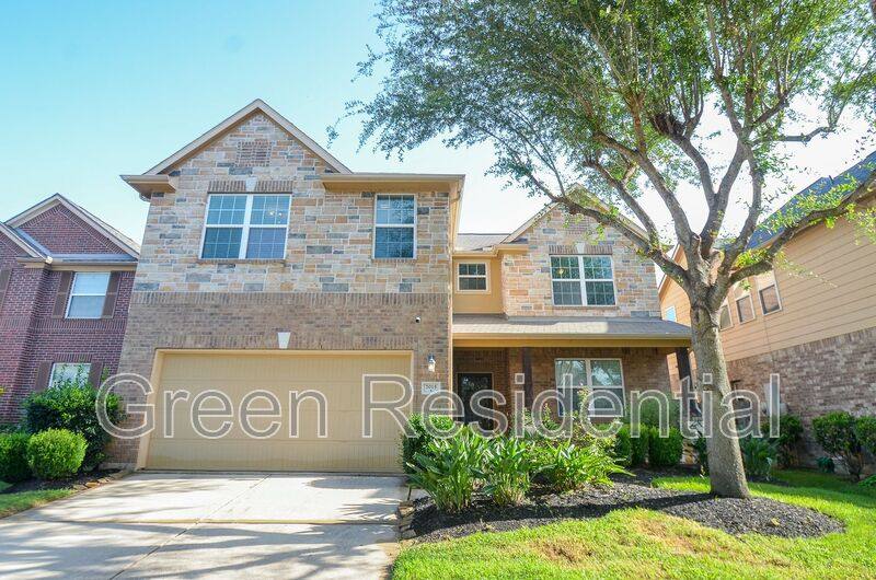 House for rent at 7015 Baitland Dr, Missouri City, TX 77459