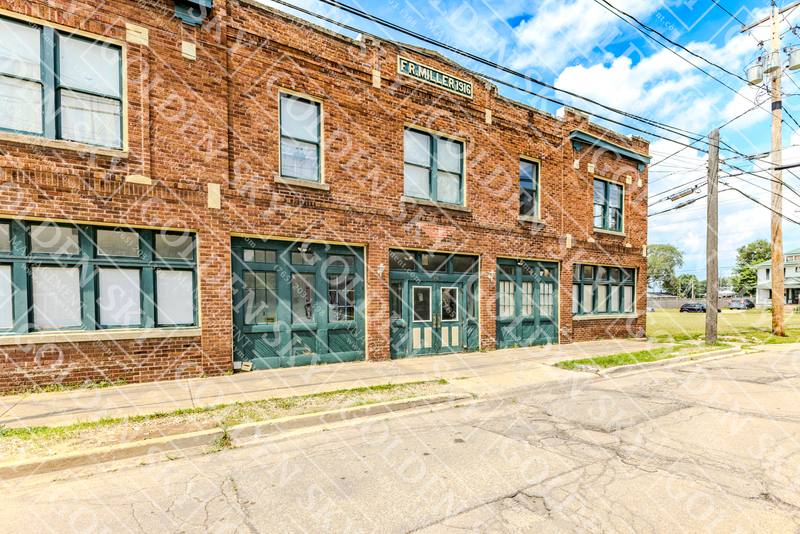 Apartment for rent at 309 N Jefferson St #13, Muncie, IN 47305