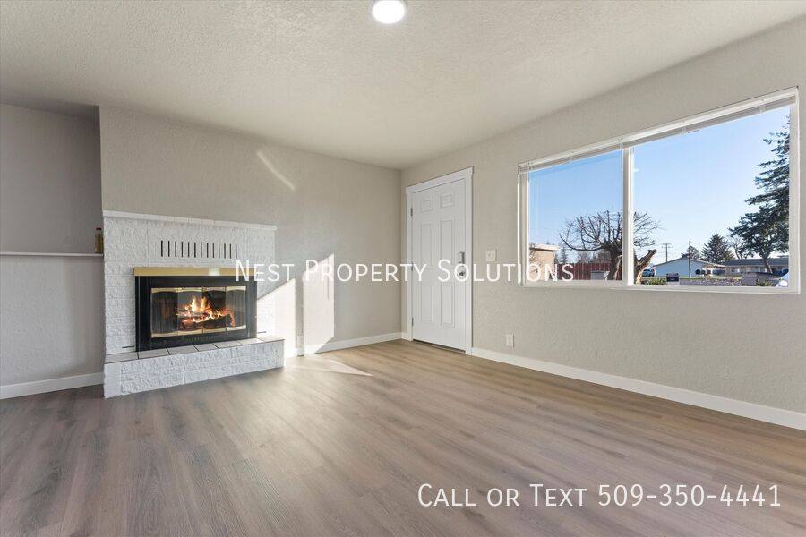 Apartment for rent at 4460 NE Circle Place #2, Moses Lake, WA 98837