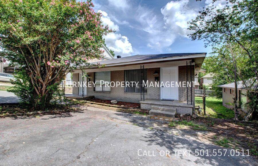Apartment for rent at 5610 B St, Little Rock, AR 72205