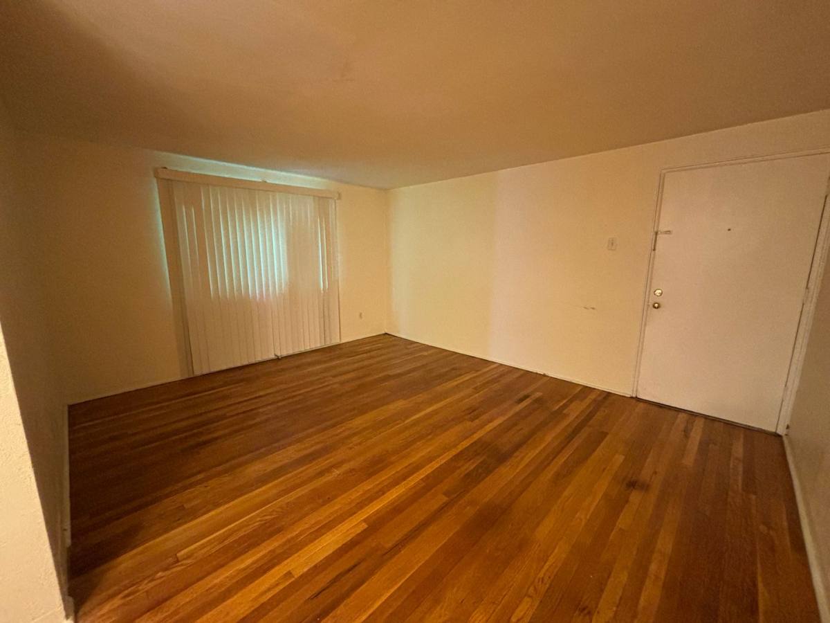 Apartment for rent at 775 Cooke Dr, Pittsburgh, PA 15234
