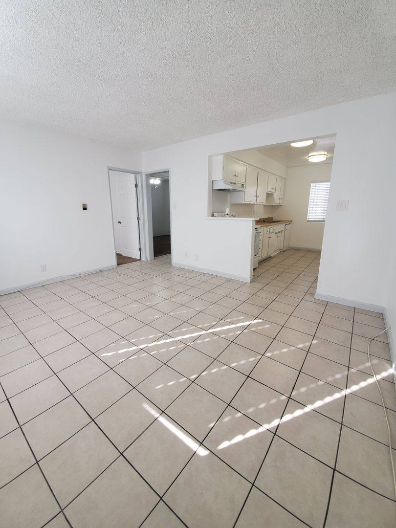 Apartment for rent at 1775 Locust Ave, Long Beach, CA 90813
