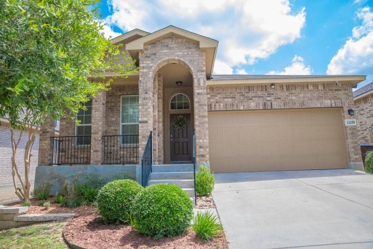 House for rent at 12158 Karnes Way, San Antonio, TX 78253