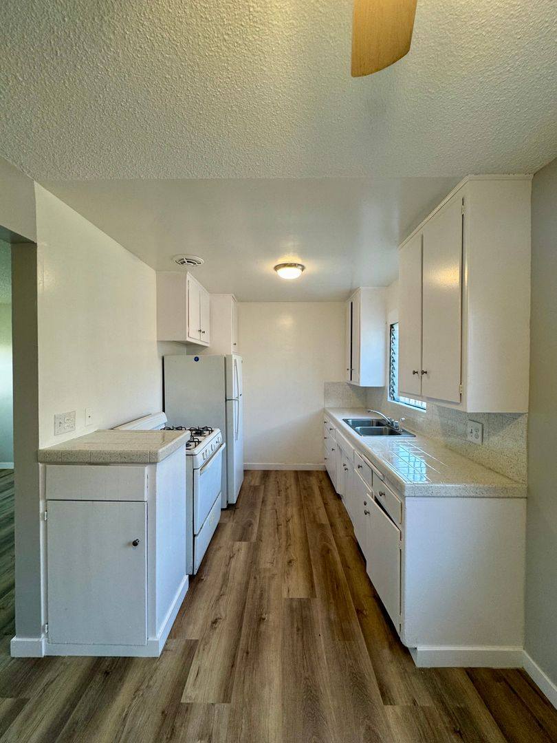 Apartment for rent at 1134 Raymond, Long Beach, CA 90804