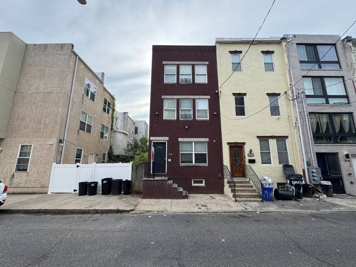 Apartment for rent at 1910 N Gratz St, Philadelphia, PA 19121