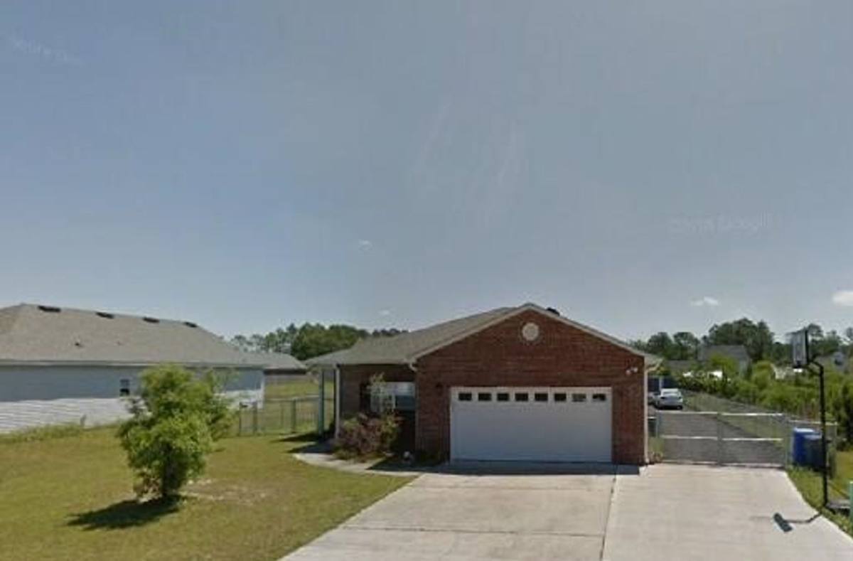 House for rent at 644 Tropical Way, Freeport, FL 32439