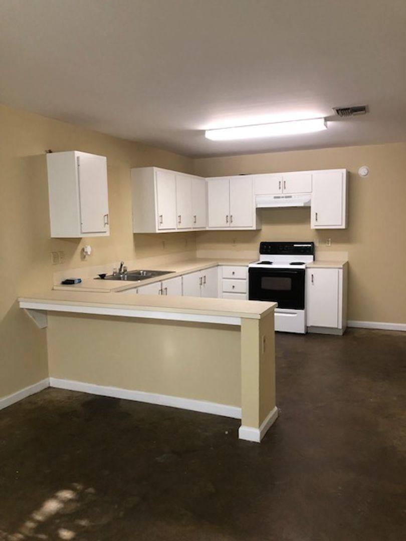 Apartment for rent at 303 Vieux Orleans, Lafayette, LA 70508