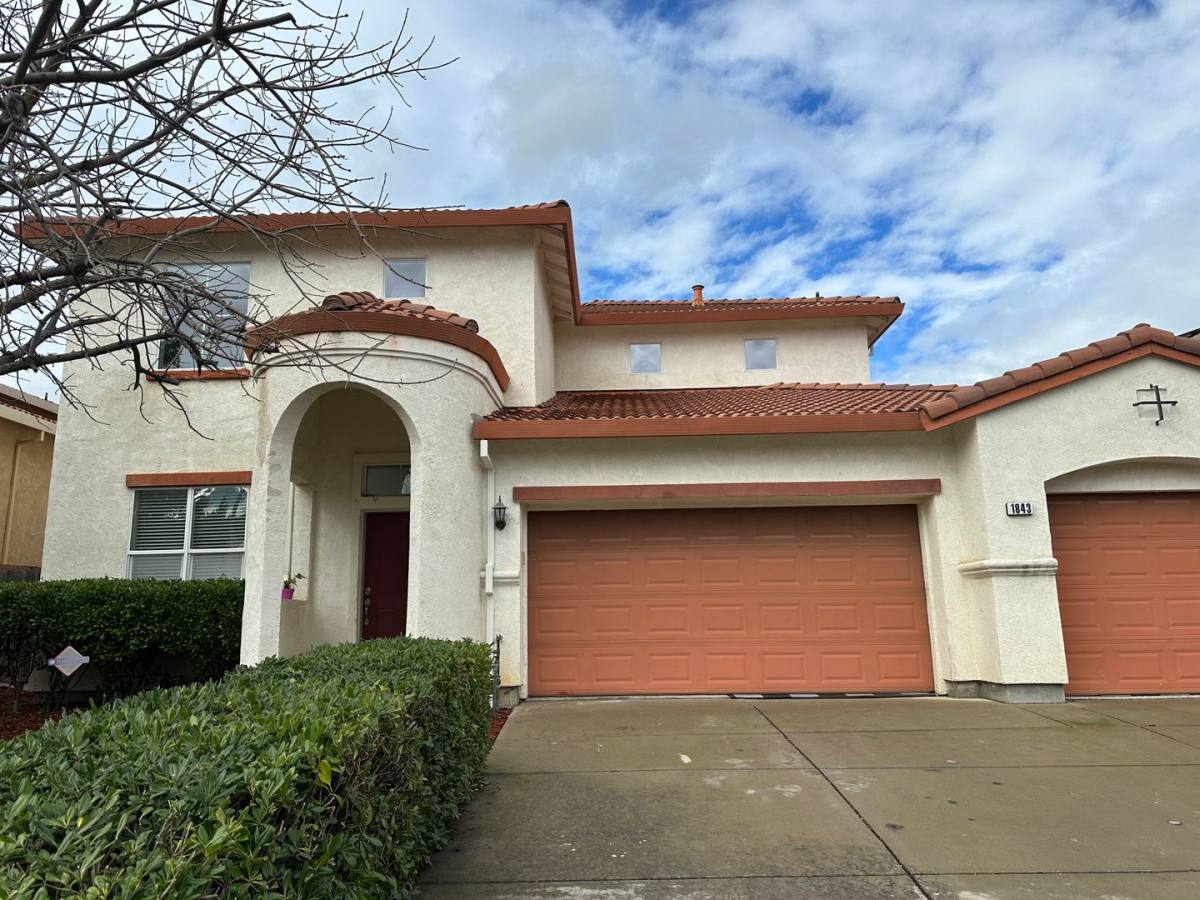 House for rent at 1843 Crown Peak Way, Antioch, CA 94531