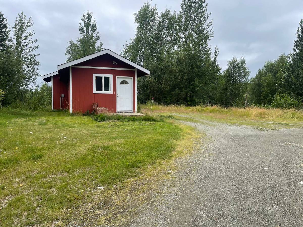 Apartment for rent at 523 N Meadow Lakes Loop, Wasilla, AK 99623