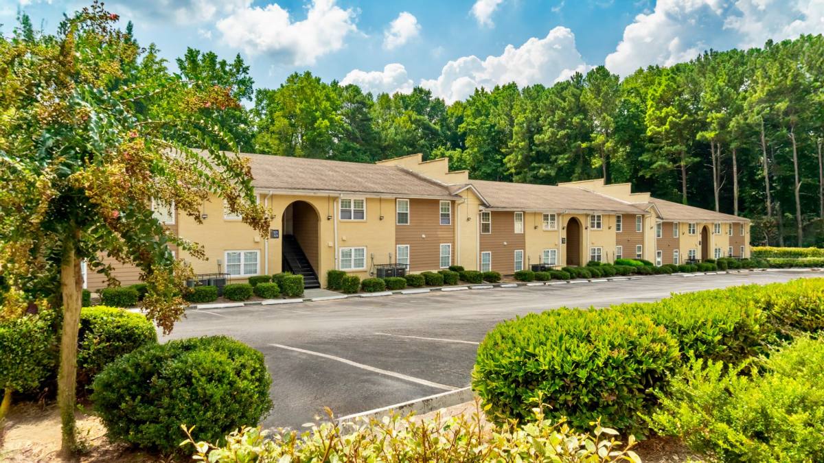 Apartment for rent at 3440 Boulder Park Dr, Atlanta, GA 30331