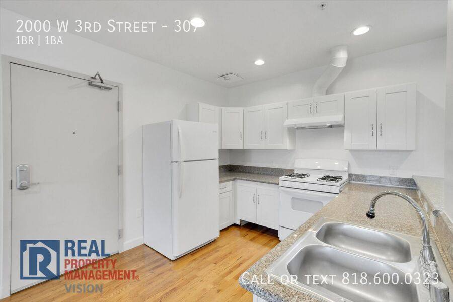 Apartment for rent at 2000 W 3rd St #307, Los Angeles, CA 90057