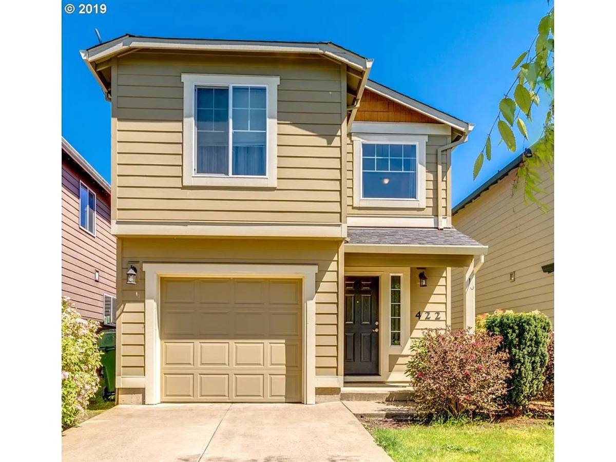 Townhouse for rent at 422 Donna Dr, Newberg, OR 97132