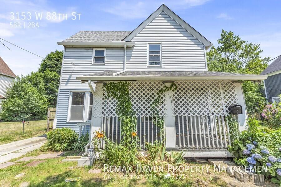 House for rent at 3153 W 88th St, Cleveland, OH 44102