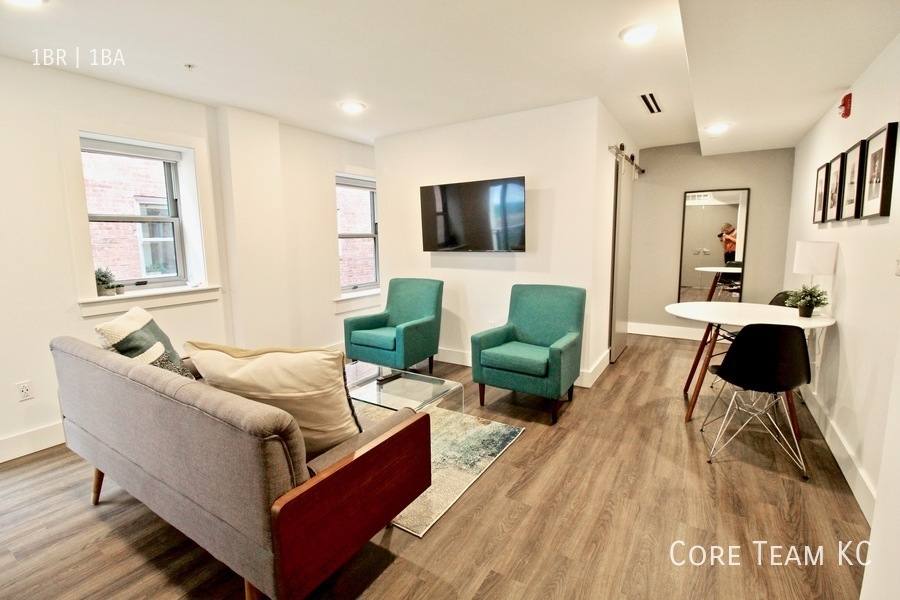 Apartment for rent at 3837 Main St #806, Kansas City, MO 64111