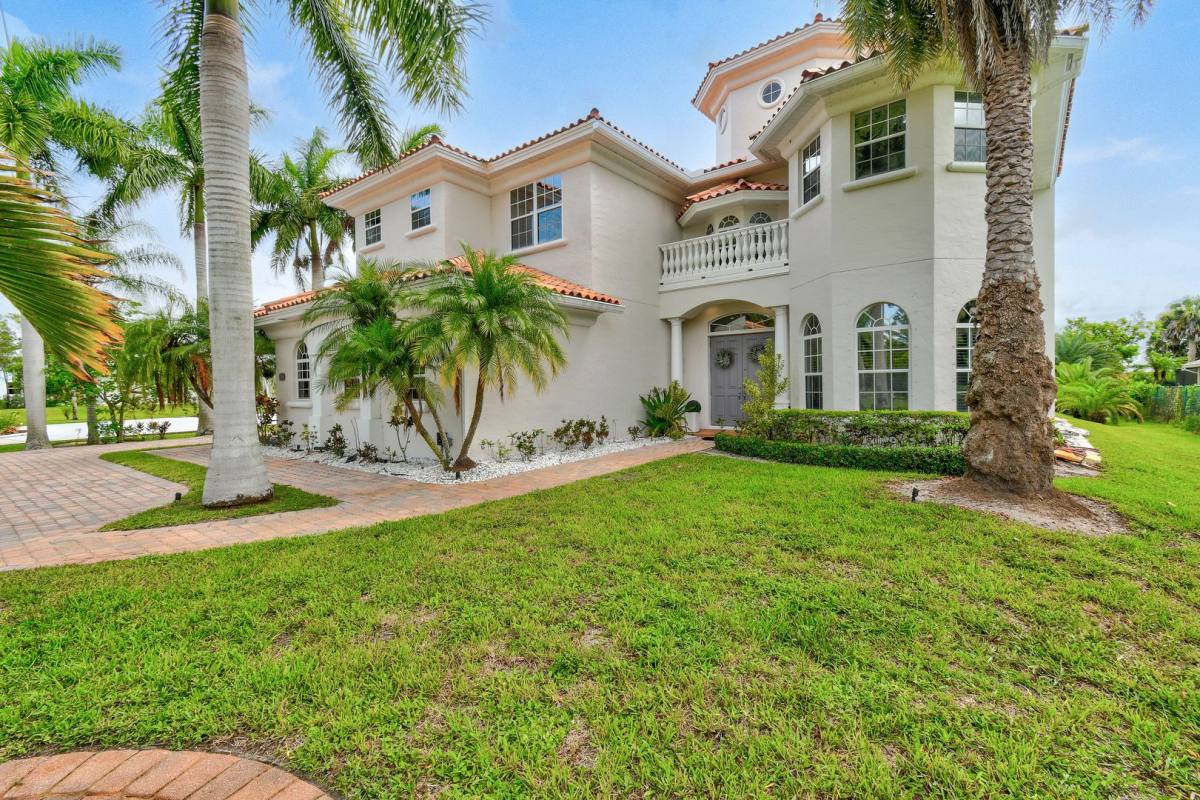 House for rent at 2661 SE N Lookout Bv, Port Saint Lucie, FL 34984