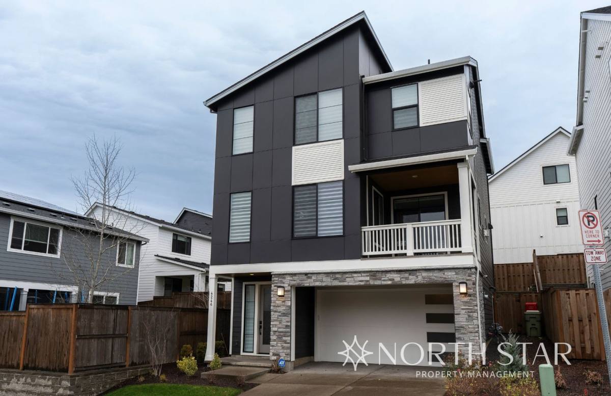 House for rent at 4246 NW Woodgate, Portland, OR 97229