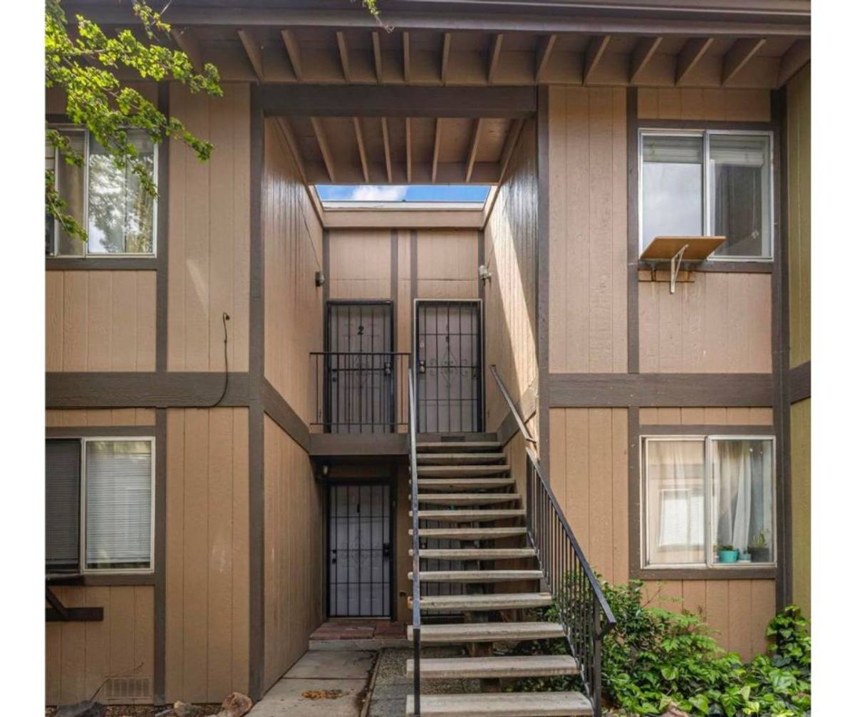 Condo for rent at 2090 Highview Court, Reno, NV 89512