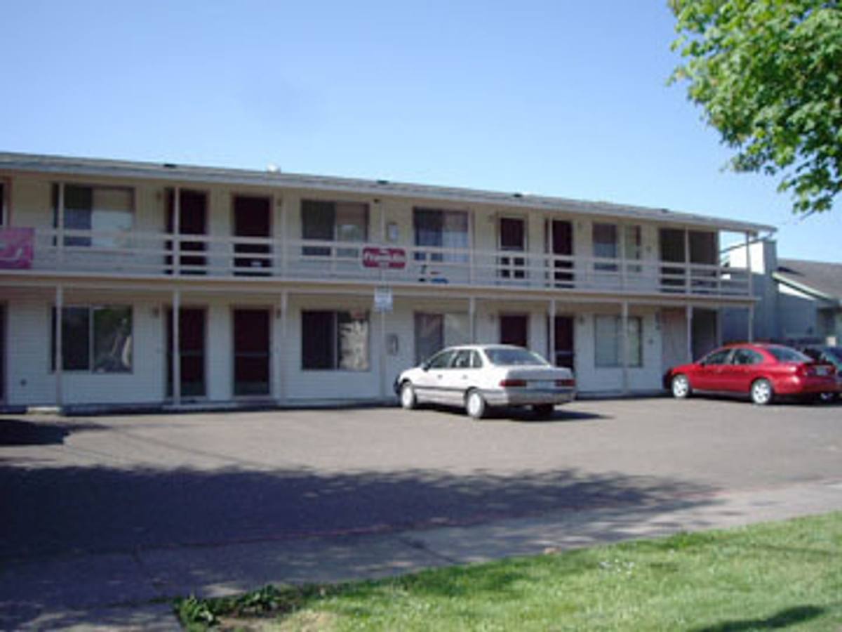 150 NE Jackson, Hillsboro, OR 97124