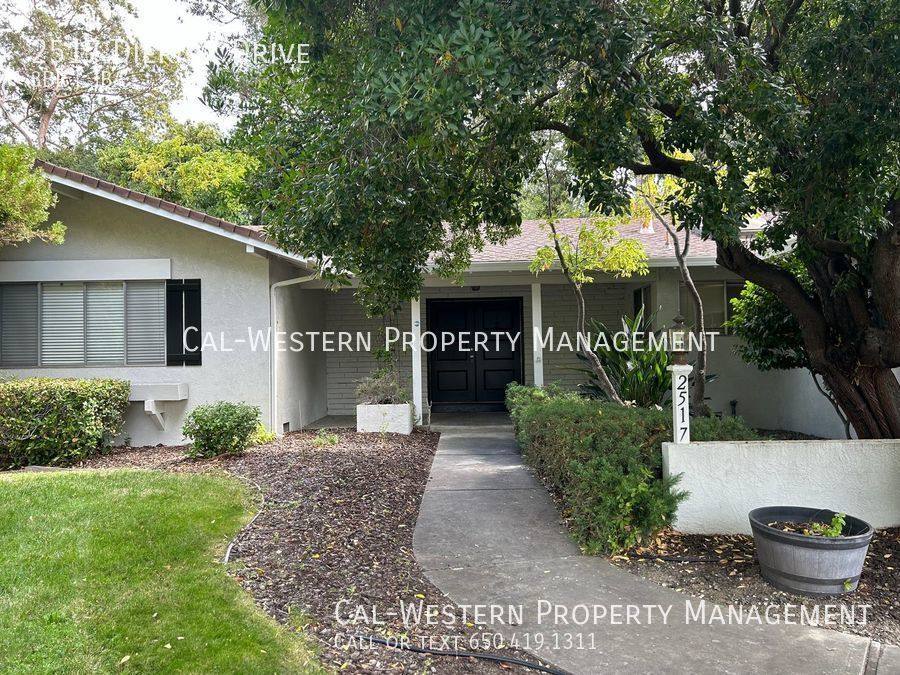 House for rent at 2517 Diericx Dr, Mountain View, CA 94040