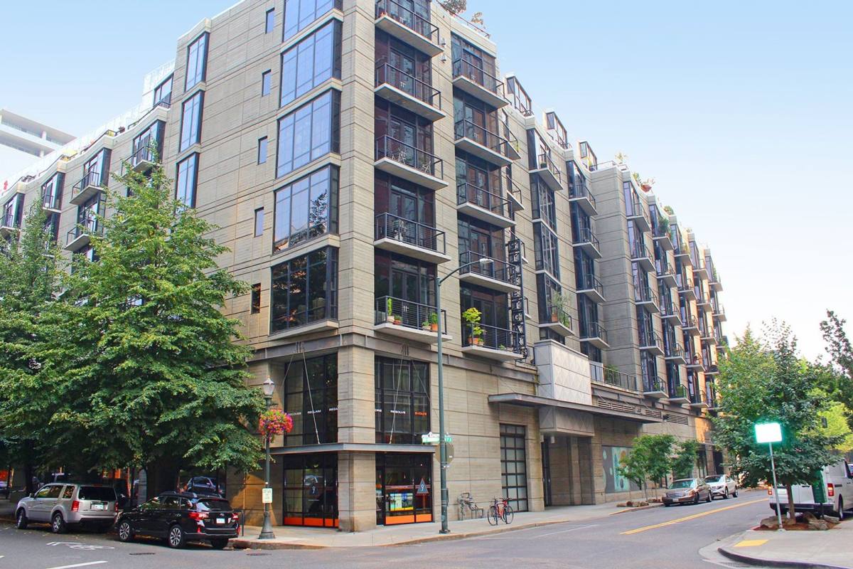 Apartment for rent at 1030 NW 12th Ave, Portland, OR 97209
