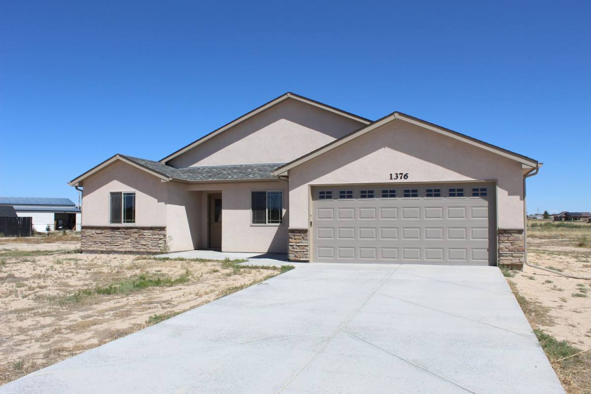 House for rent at 1376 N Platteville Blvd, Pueblo, CO 81007