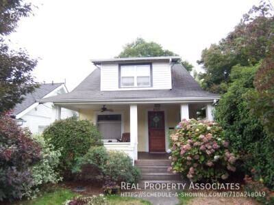 House for rent at 6745 7th Ave NW, Seattle, WA 98117