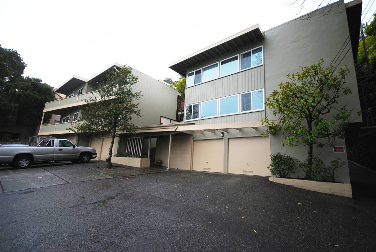 Apartment for rent at 251 N El Camino Real, San Mateo, CA 94401
