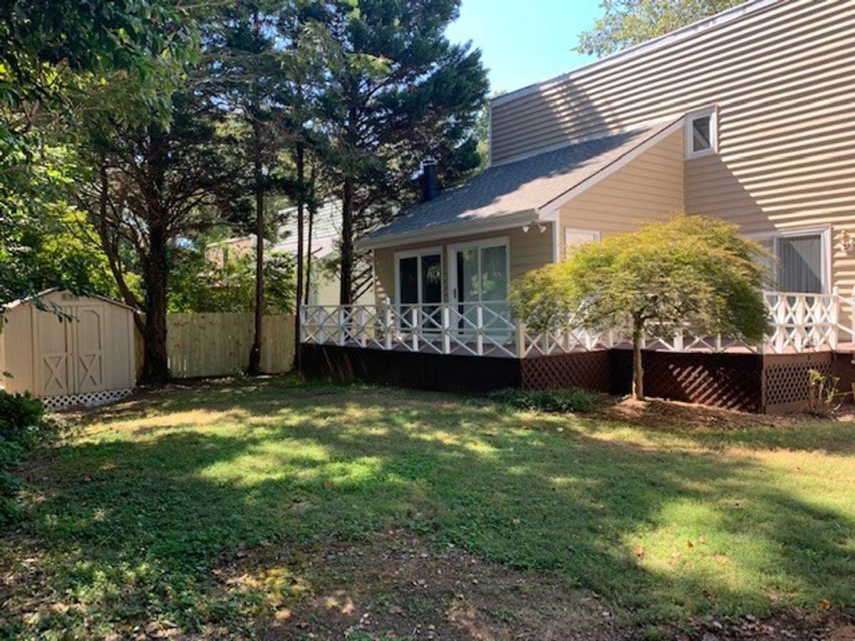 House for rent at 1752 Brooks Ave, Raleigh, NC 27607