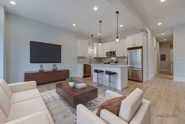 Apartment for rent at 1746 N California #1, Chicago, IL 60647