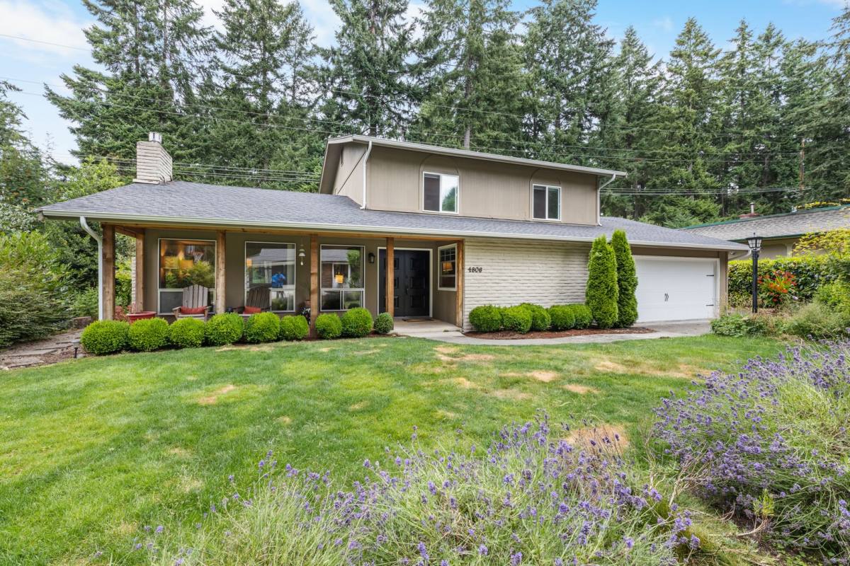 House for rent at 4806 95th Ave W, University Place, WA 98467