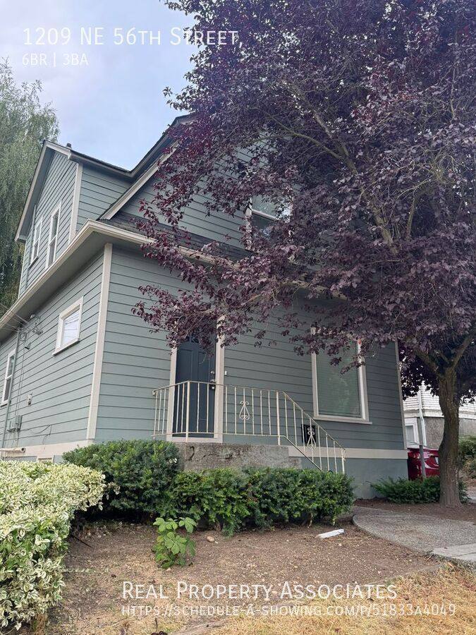 House for rent at 1209 NE 56th St, Seattle, WA 98105