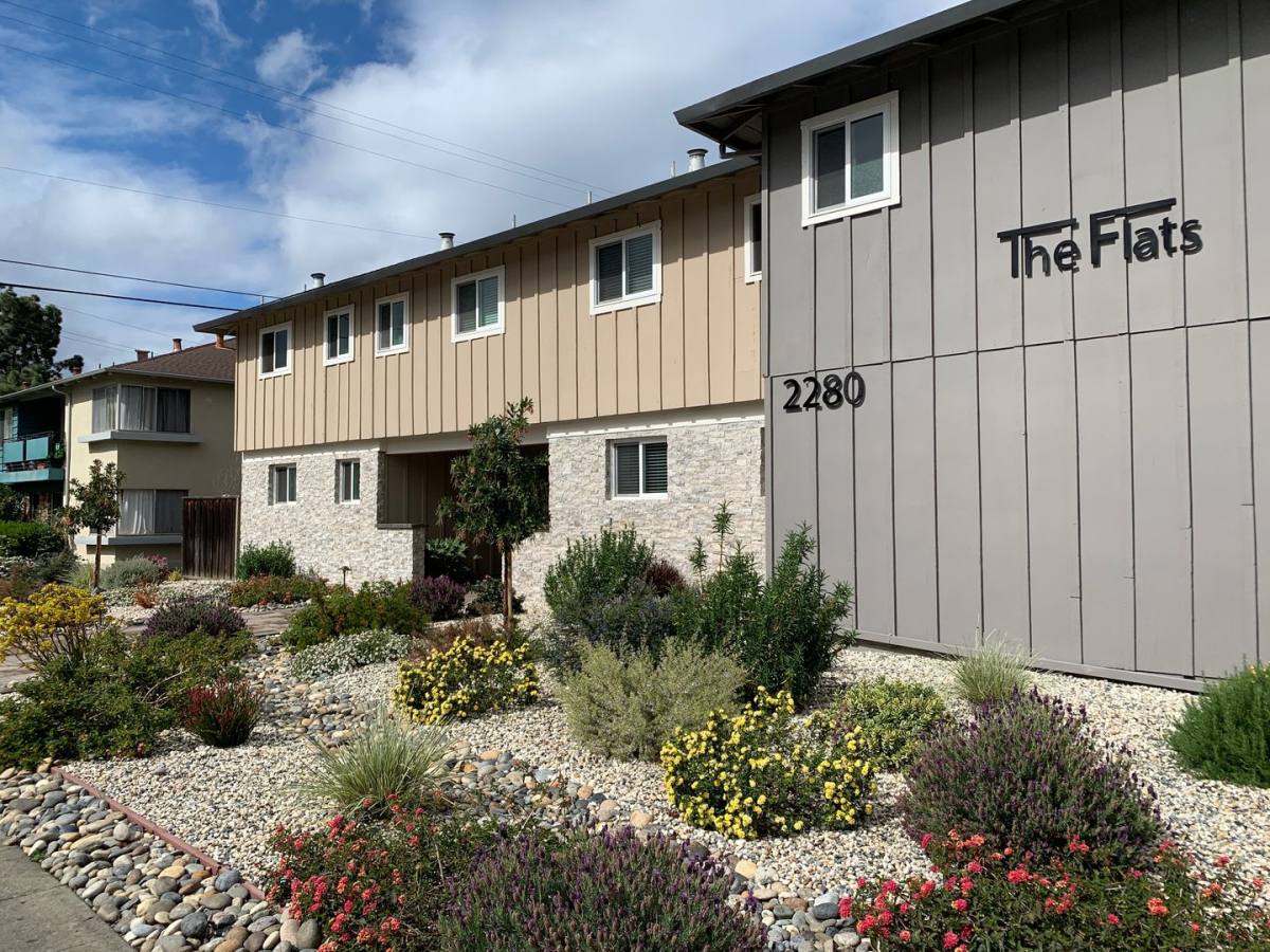 Apartment for rent at 2280 Latham St, Mountain View, CA 94040