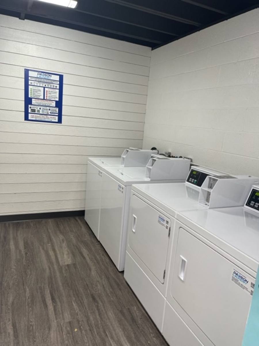 Apartment for rent at 1100 Trinity St, Redding, CA 96001