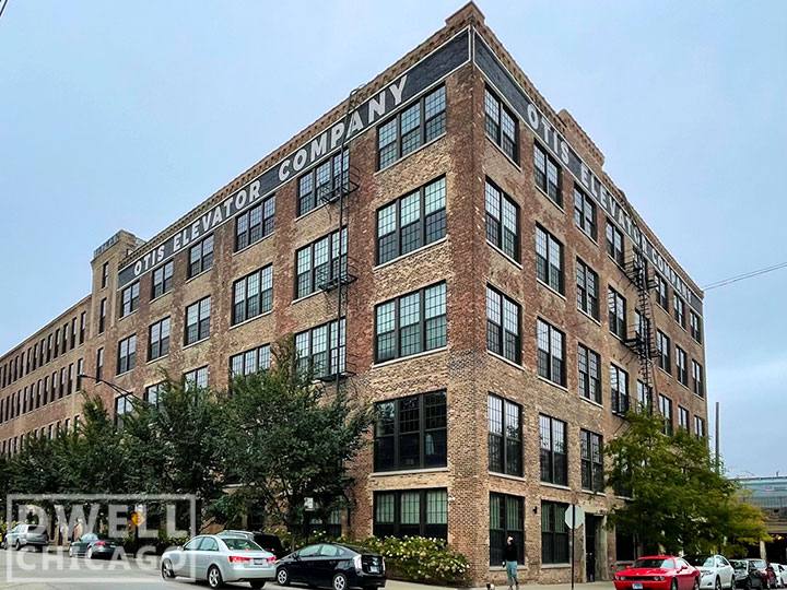 Apartment for rent at 1435 W 15th St, Chicago, IL 60608