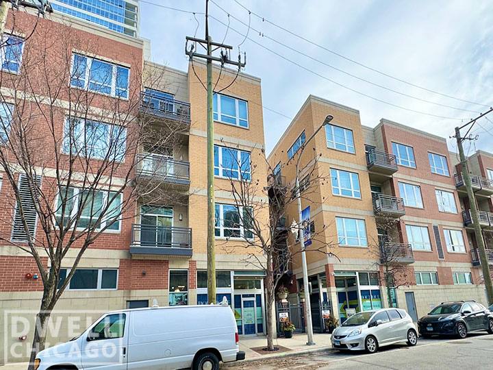 Apartment for rent at 837 S Wells St, Chicago, IL 60607