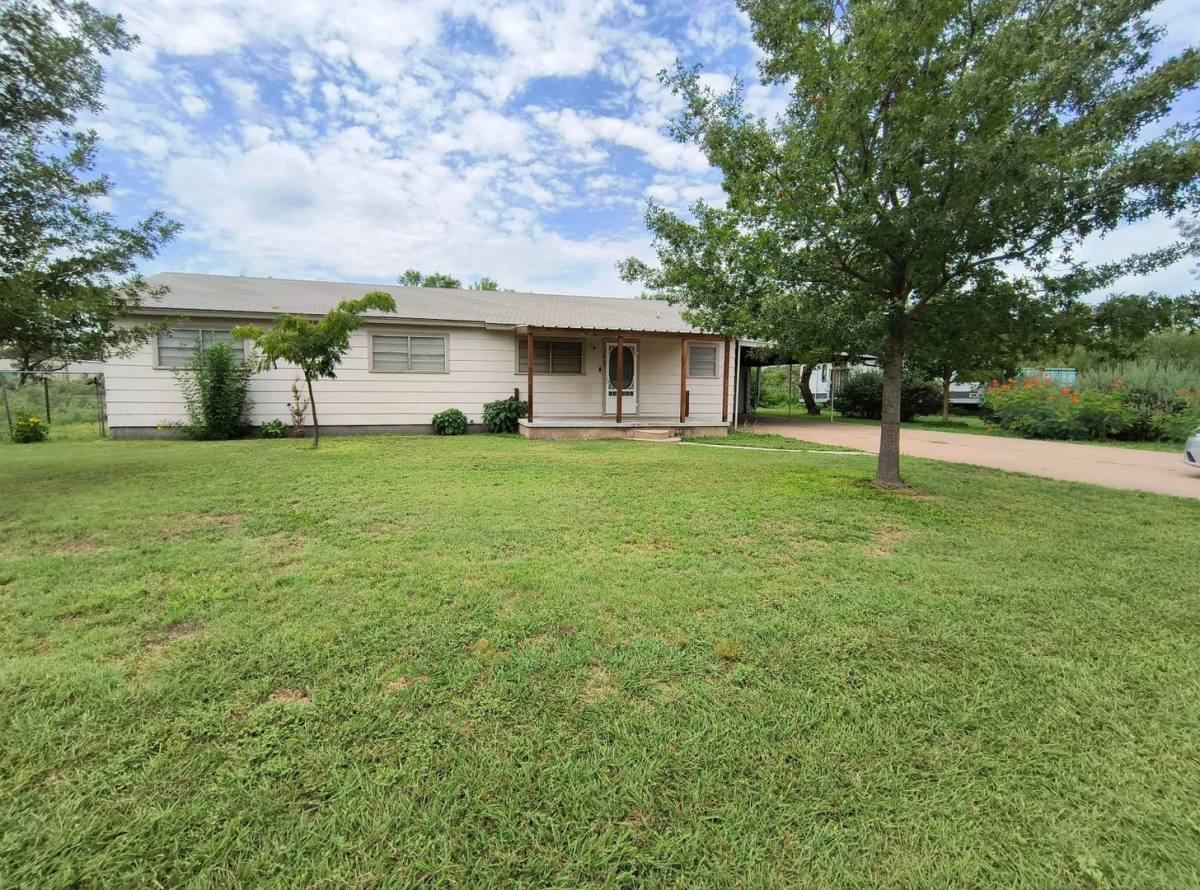House for rent at 7865 Gladiola Ave, San Angelo, TX 76901