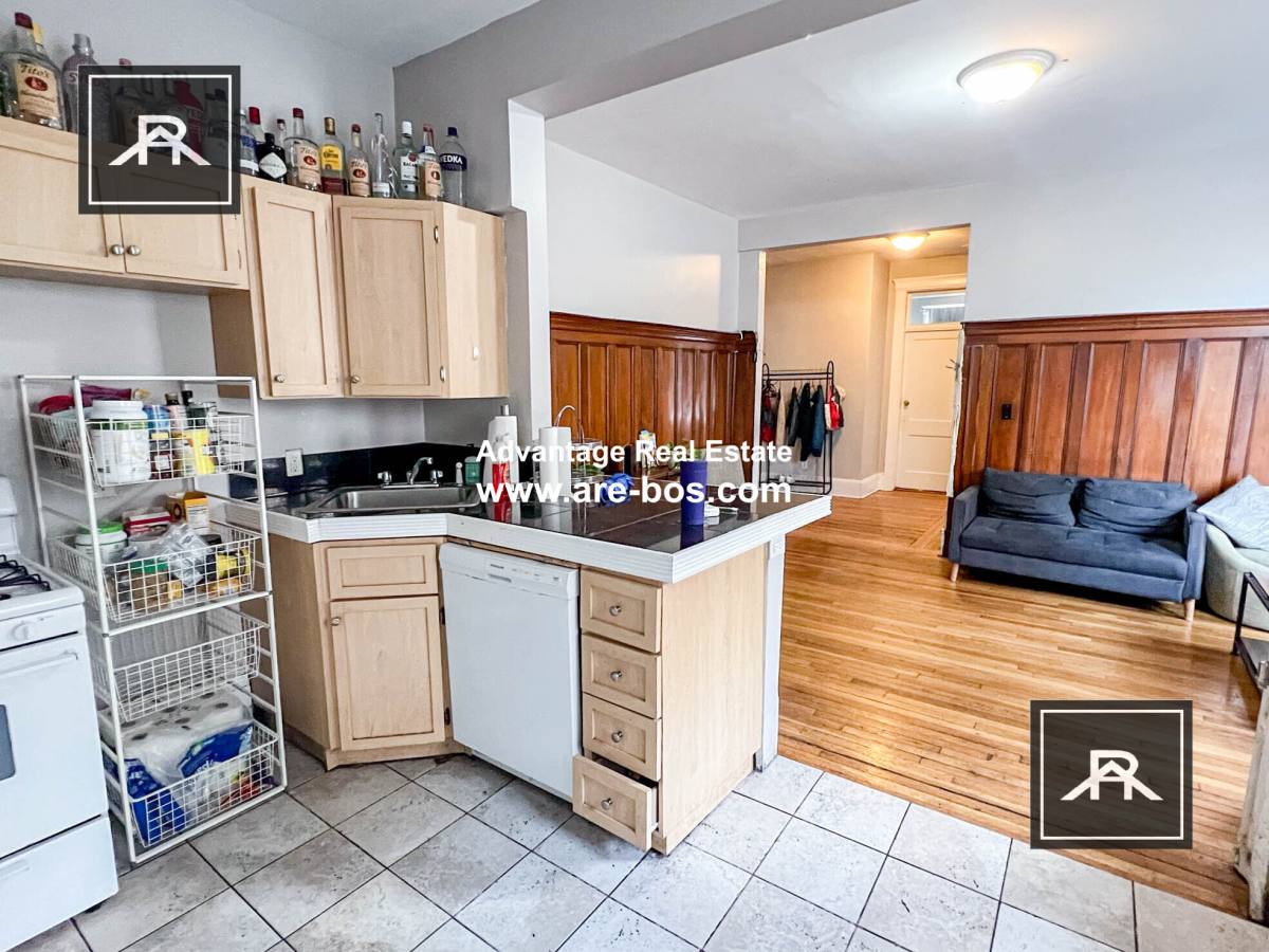 Apartment for rent at 1068 Commonwealth Ave #24, Allston, MA 02134