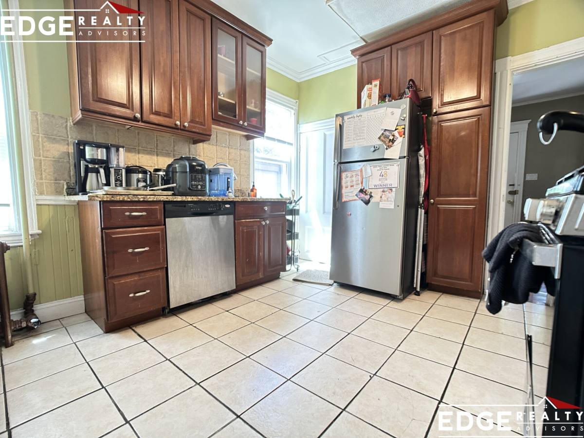 Apartment for rent at 71 Fairbanks St, Brighton, MA 02135