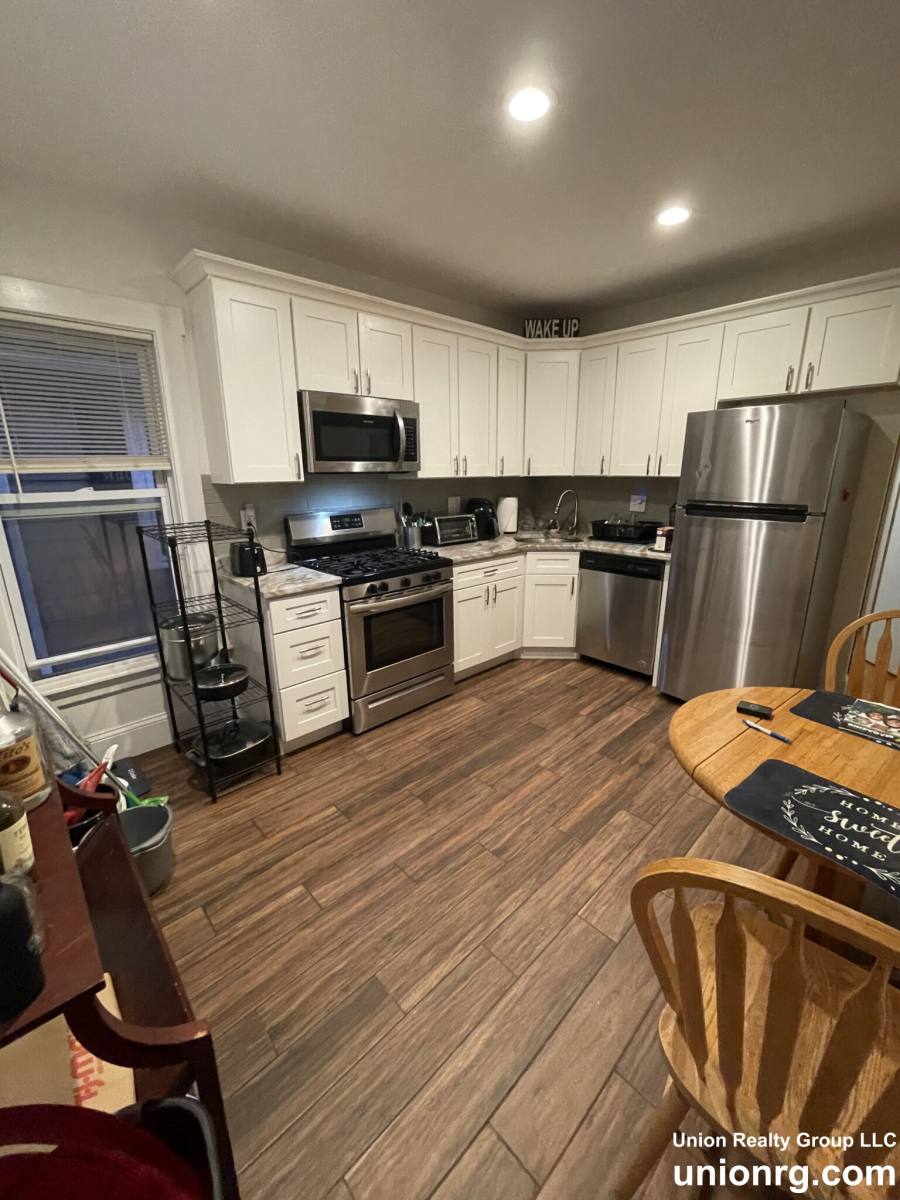 House for rent at 22 Mansfield St #2, Allston, MA 02134